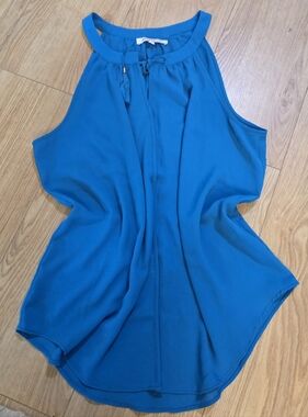 Rose & Olive Blue Sleeveless Top Size M